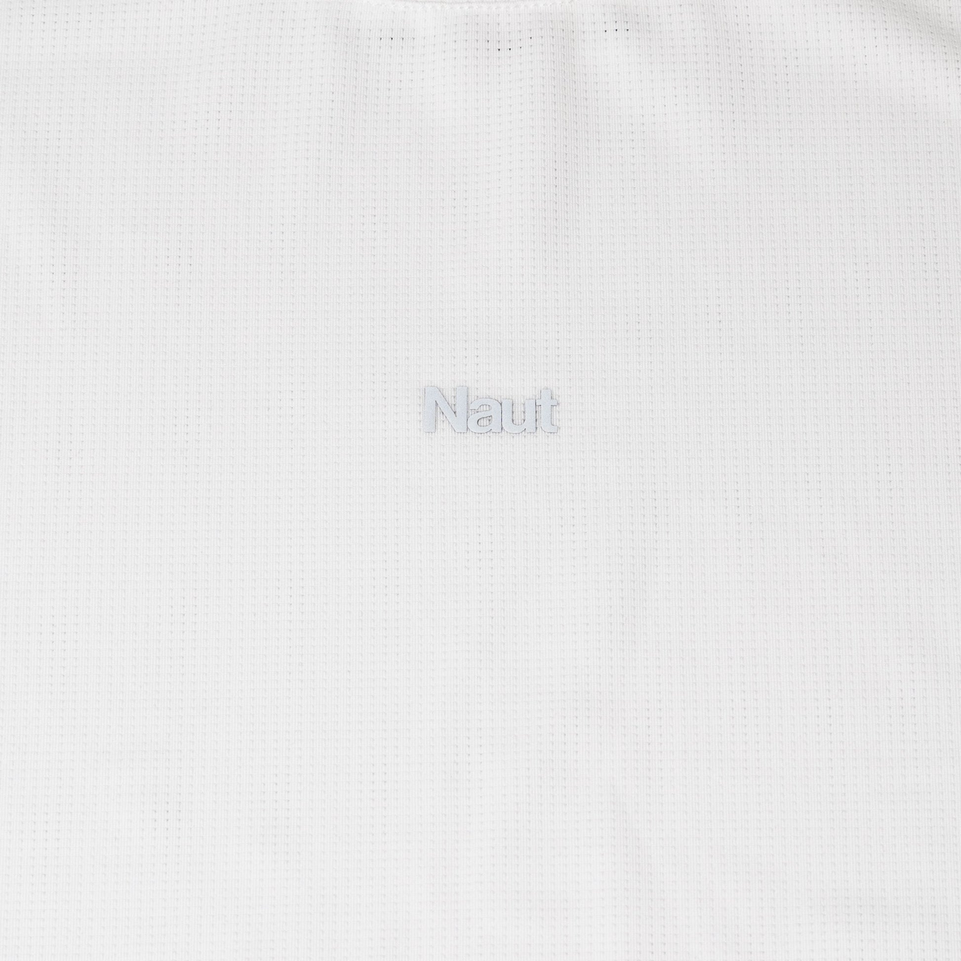  White | macro