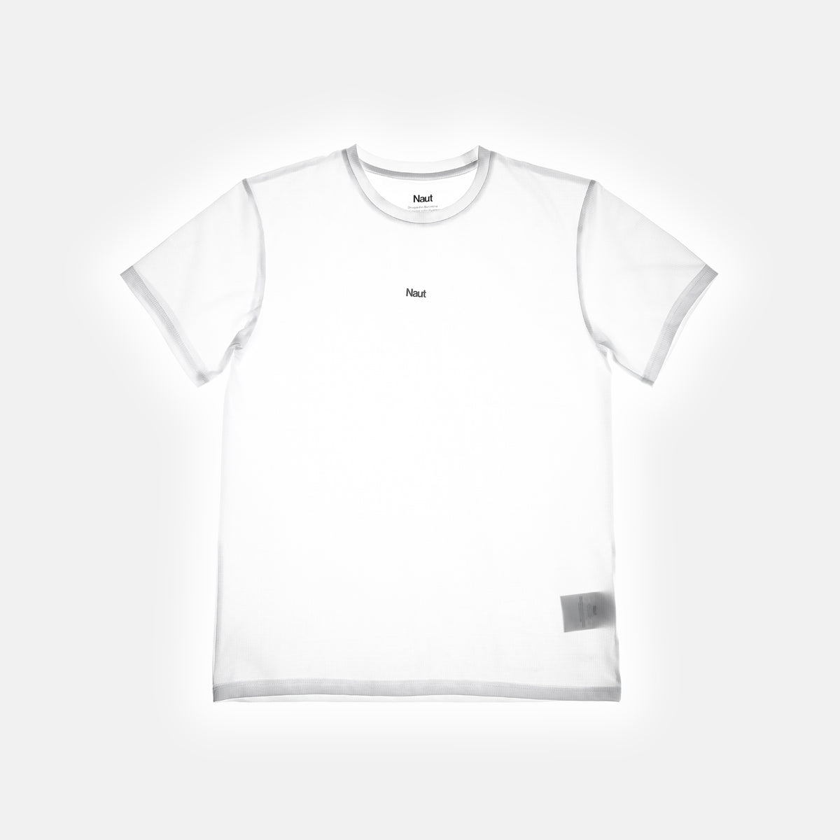 Cloud | macro2 | Naut Alend technical running t-shirt for men, close-up detail