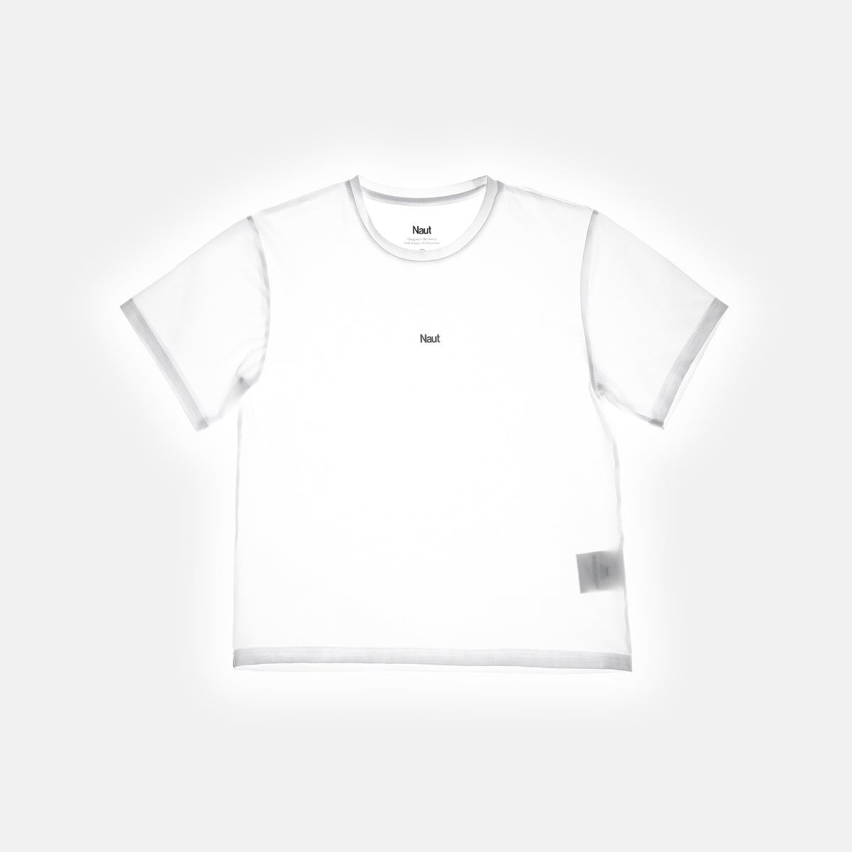 Cloud | macro2 | Naut Alend technical running t-shirt for women, close-up detail