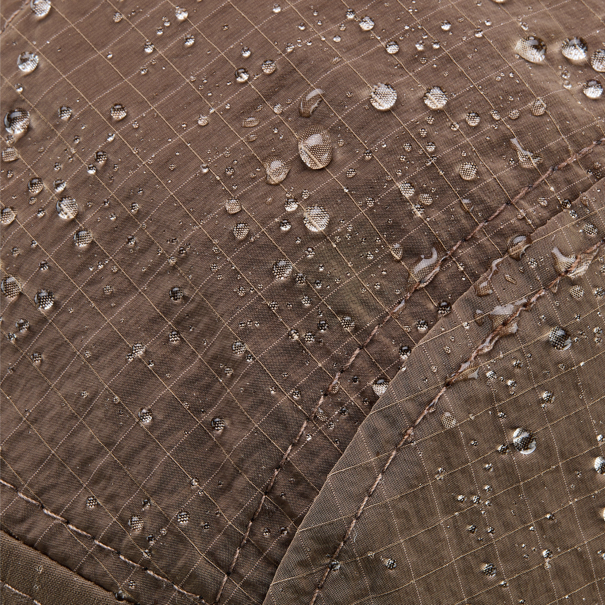 Brown | macro1 | Naut ripstop 5-panel running cap, close-up detail